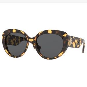 NWOT Burberry Cat Eye Polarized Sunglasses